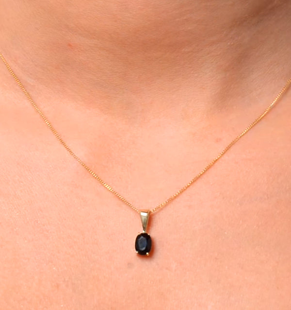 Sapphire 7 x 5mm 18K Yellow Gold Pendant Necklace FER24-U